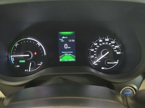 Used 2024 Toyota Sienna XLE image 22