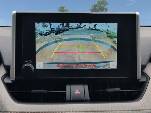 Used 2024 Toyota RAV4 XLE FWD image 19