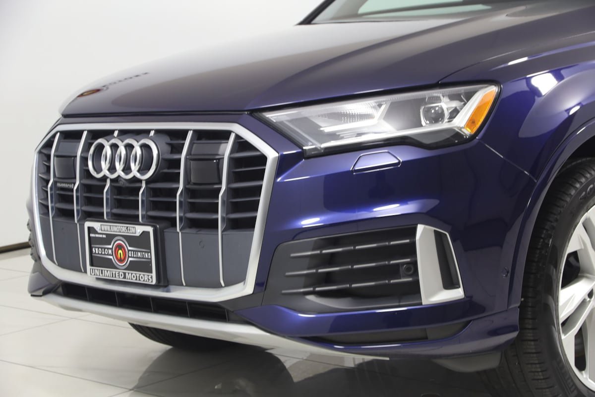 Used 2023 Audi Q7 2.0T Premium w/ Convenience Package AWD/4WD image 42