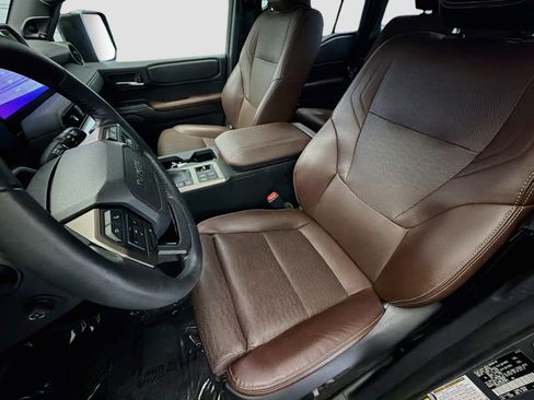 Used 2025 Toyota Land Cruiser w/ Premium Package AWD/4WD image 11