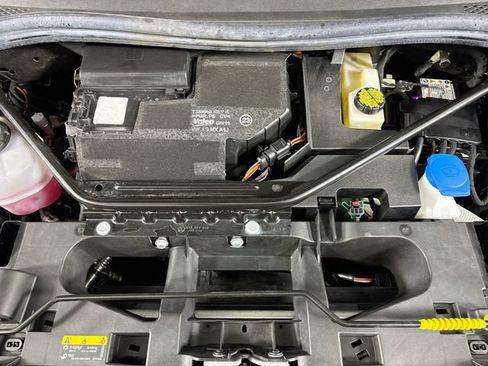 Certified 2023 Volkswagen ID.4 Pro S AWD/4WD image 33