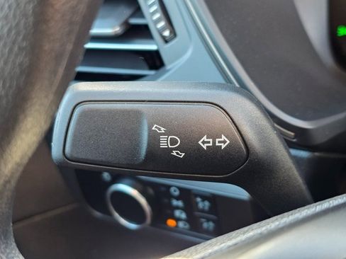 Used 2025 Ford Escape Active image 32