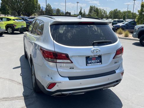 Used 2019 Hyundai Santa Fe XL w/ Cargo Package AWD/4WD image 10