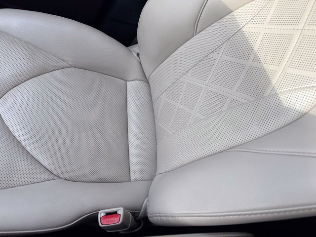 Used 2021 Toyota Highlander Platinum AWD/4WD image 24