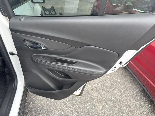 Used 2019 Buick Encore Preferred FWD image 29