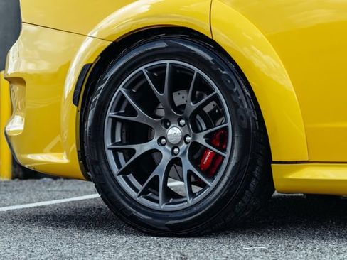 Used 2018 Dodge Charger SRT w/ Technology Group RWD image 58