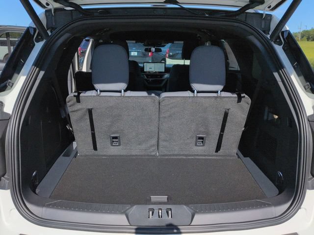 New 2027 Ford Explorer Active RWD image 13