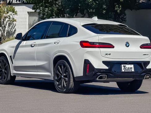 Used 2025 BMW X4 xDrive30i w/ Premium Package AWD/4WD image 6