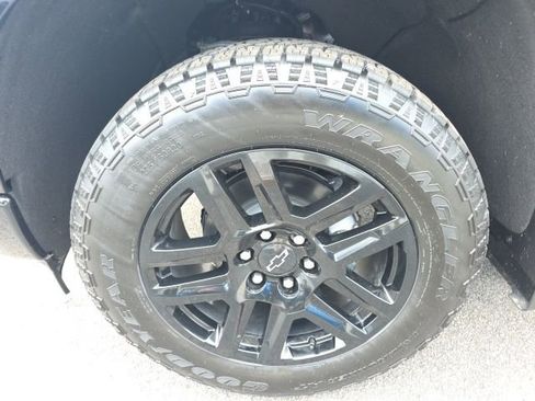 New 2025 Chevrolet Silverado 1500 RST w/ Convenience Package II image 6