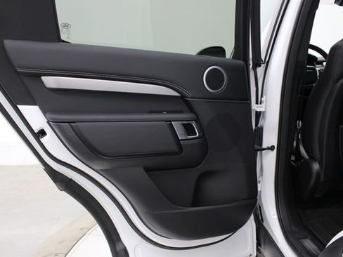 Used 2023 Land Rover Discovery S R-Dynamic AWD/4WD image 51