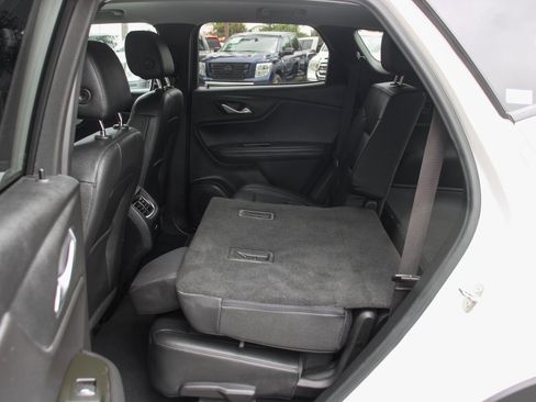 Used 2022 Chevrolet Blazer LT image 36