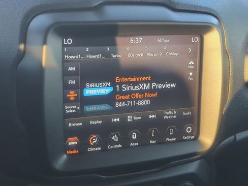 Used 2021 Jeep Renegade Limited w/ Sun & Sound Group image 17