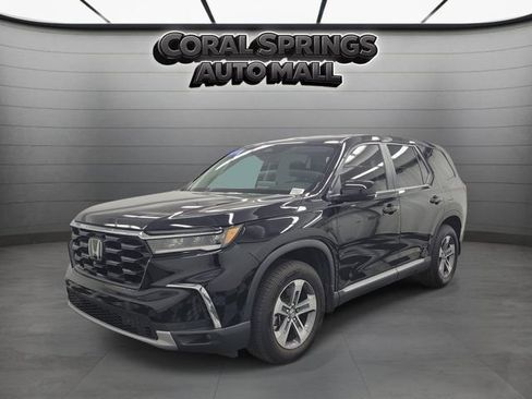 Certified 2025 Honda Pilot EX-L image 3