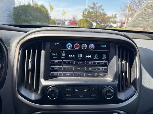 Used 2016 Chevrolet Colorado Z71 image 18