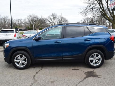 Used 2021 GMC Terrain SLE w/ Driver Convenience Package image 9