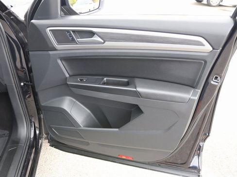 Used 2021 Volkswagen Atlas SEL image 7