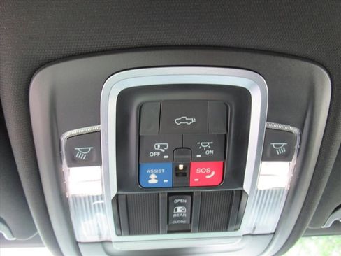 Used 2022 RAM 2500 Power Wagon w/ Level 2 Equipment Group AWD/4WD image 28