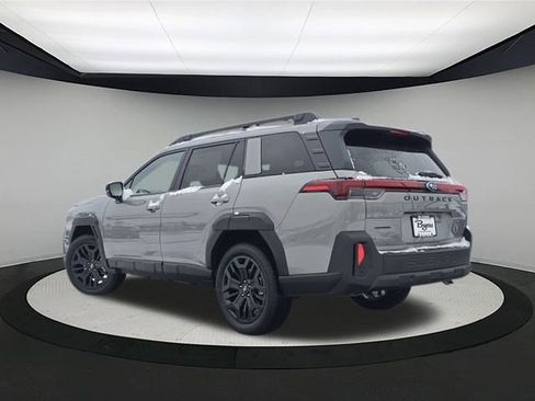 New 2026 Subaru Outback Limited XT image 5