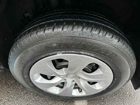 Certified 2025 Toyota RAV4 LE image 26