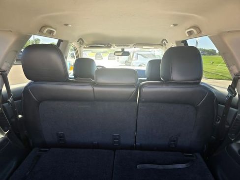 Used 2018 Nissan Pathfinder SL AWD/4WD image 13