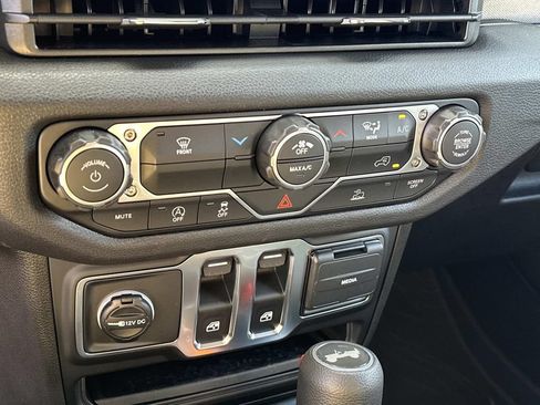 New 2026 Jeep Wrangler Sport AWD/4WD image 18