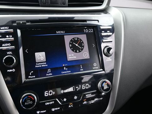 Used 2023 Nissan Murano SV image 18