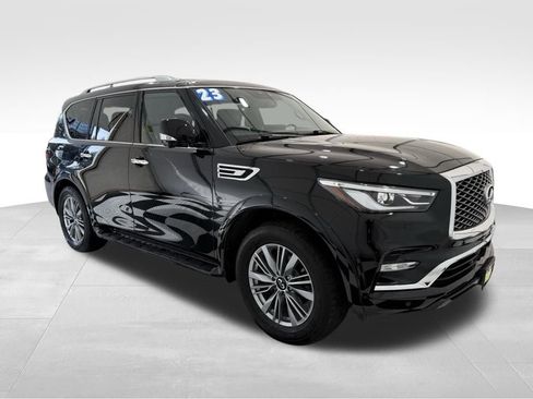 Used 2023 INFINITI QX80 Luxe image 8