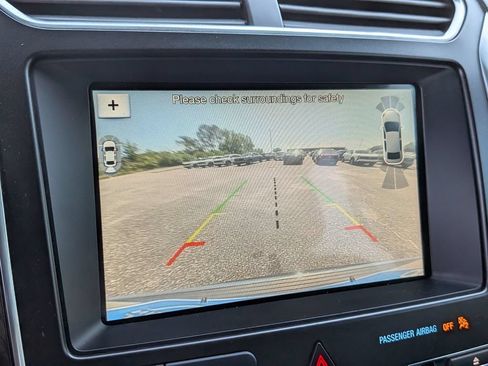 Used 2018 Ford Explorer Limited FWD image 27