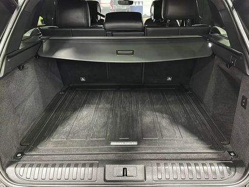 Used 2019 Land Rover Range Rover Sport HSE Dynamic image 13