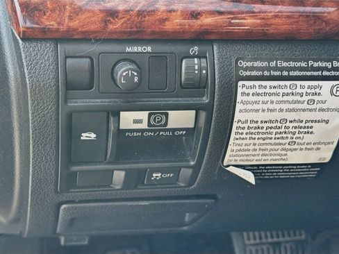 Used 2010 Subaru Outback 3.6R Limited w/ Popular Equipment Group 2A AWD/4WD image 10