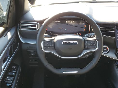 New 2026 Jeep Grand Wagoneer Limited image 12
