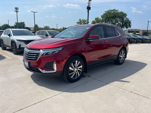 Used 2022 Chevrolet Equinox Premier AWD/4WD image 5