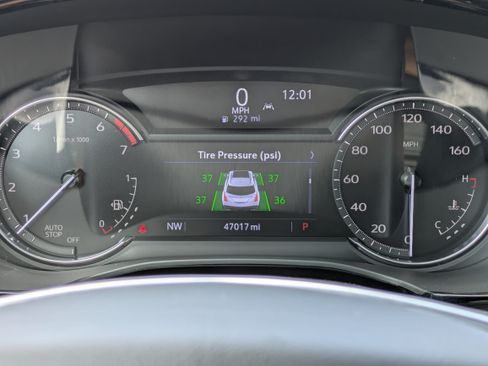 Certified 2023 Cadillac XT5 Luxury FWD image 24