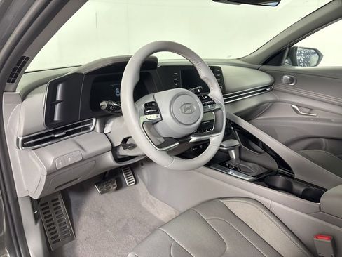 New 2026 Hyundai Elantra SEL Sport Premium FWD image 15