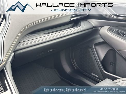 Used 2025 Subaru Outback Wilderness AWD/4WD image 12