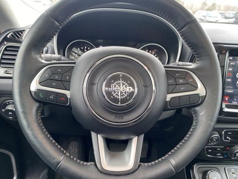 Certified 2018 Jeep Compass Limited w/ Navigation Group image 18