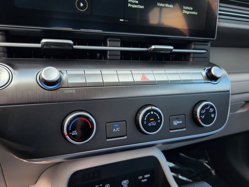 New 2026 Hyundai Kona SE image 24