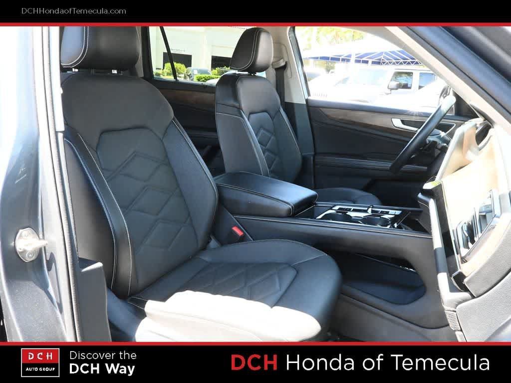 Used 2024 Volkswagen Atlas SE FWD image 22