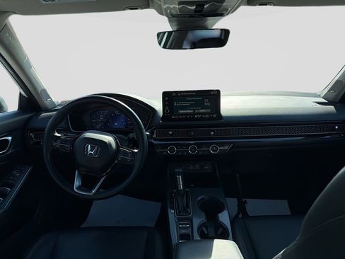 Used 2023 Honda Civic Touring image 16