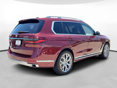 Used 2026 BMW X7 xDrive40i AWD/4WD image 5