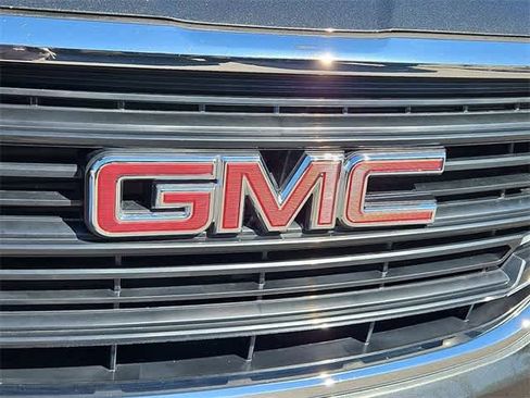 Used 2019 GMC Terrain SLE image 11