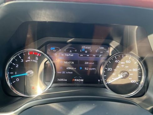 Used 2022 Ford F350 Platinum w/ FX4 Off-Road Package image 30