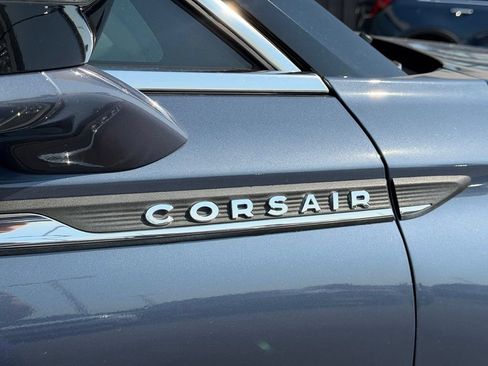 Used 2022 Lincoln Corsair Reserve w/ Equipment Group 201A AWD/4WD image 24
