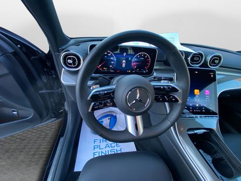 Used 2025 Mercedes-Benz C 300 4MATIC Sedan image 10