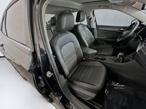 Used 2024 Volkswagen Jetta SE FWD image 28