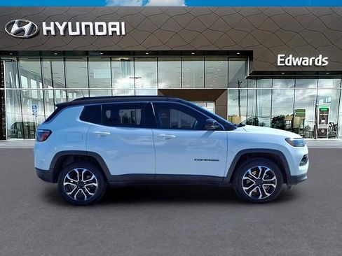 Used 2023 Jeep Compass Limited image 10