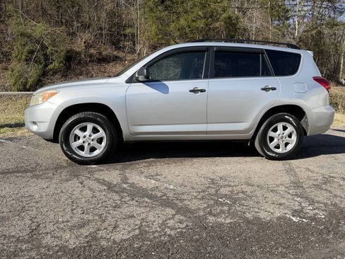 Used 2008 Toyota RAV4 2WD image 4