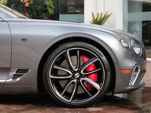 Used 2020 Bentley Continental GT image 6