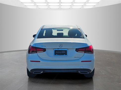 Used 2022 Mercedes-Benz A 220 image 5