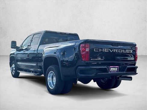 Used 2026 Chevrolet Silverado 3500 High Country w/ Technology Package image 13